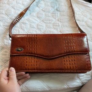 Vintage shoulder bag brown